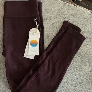 Vuori  Leggings - Rich burgundy